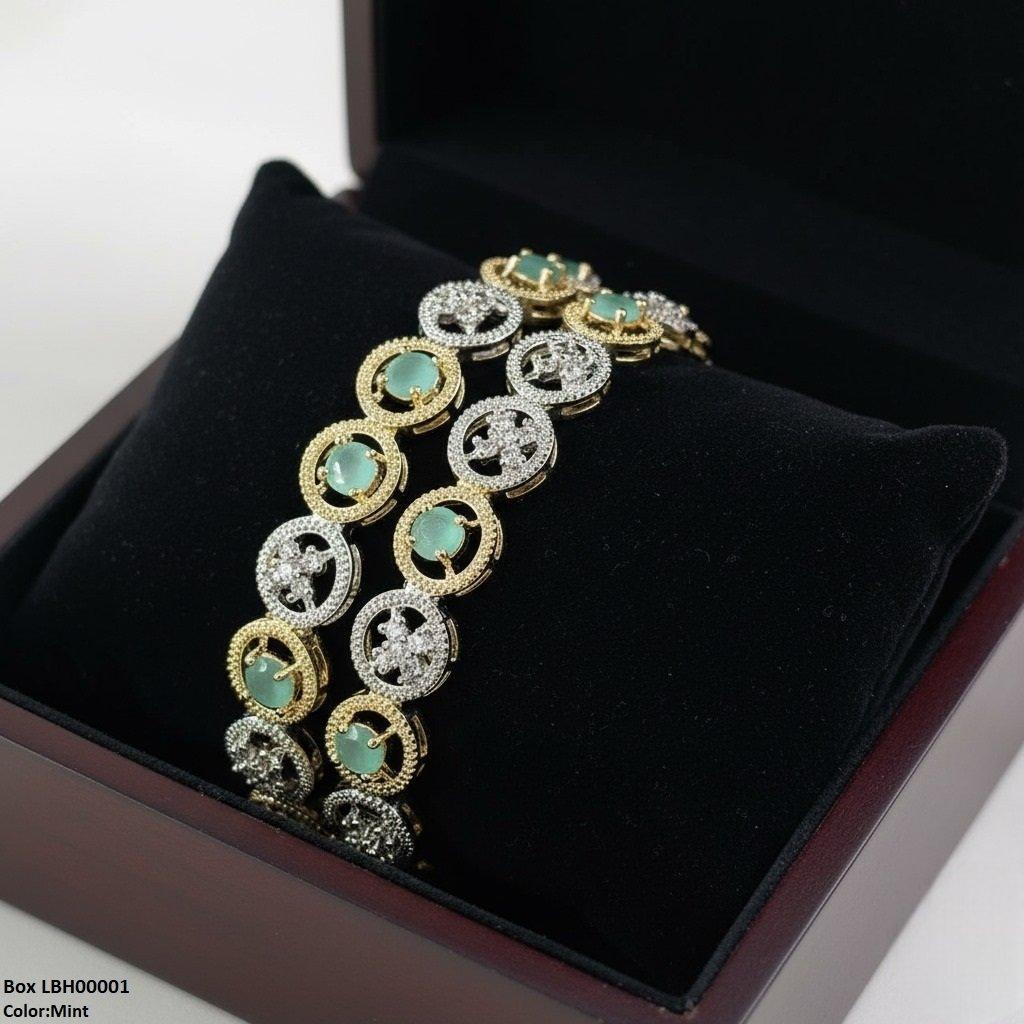 LBH00001 ANI Round Stone Flower Bangle Set - LBH