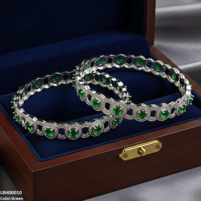 LBH00010 ANI Round Stone Linked Bangle Set - LBH