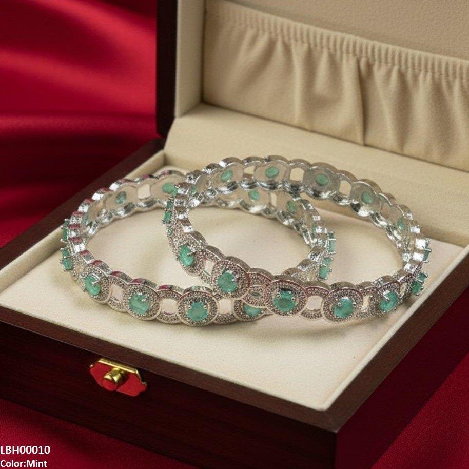 LBH00010 ANI Round Stone Linked Bangle Set - LBH