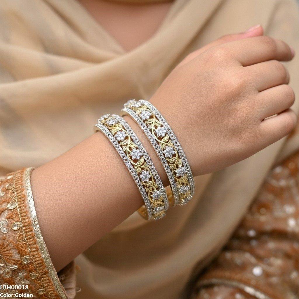 LBH00018 ANI Round Flower Leaf Bangle Set - LBH