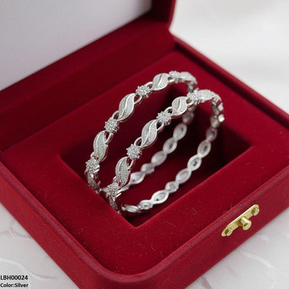 LBH00024 ANI Round Flower/Leaf Bangle Set- LBH