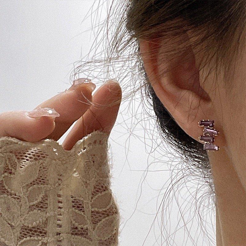 CETH387 YQG 4 Baguette Joint Stud Tops Pair