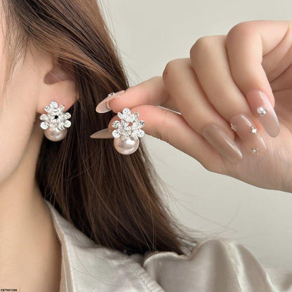 CETH01298 YHC Round Pearl Flower Tops Pair - CETH