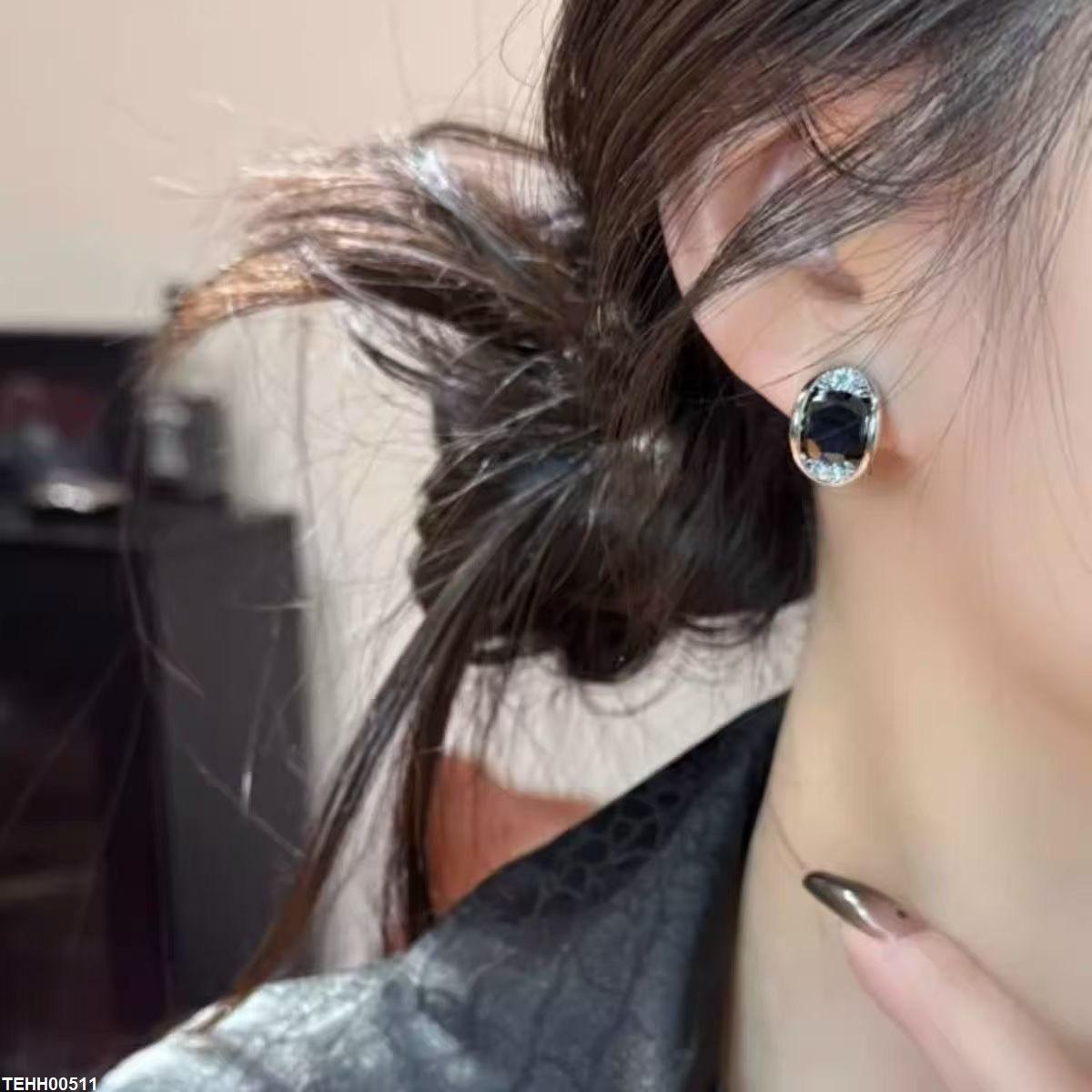 TEHH00511 YHC Round Stone Hoops Pair - TEHH