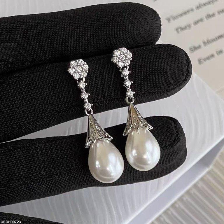 CEDH00723 YHC Round Pearl Drop Earrings - CEDH