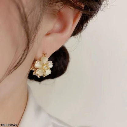 TEHH00529 YHC Heart Flower Hoops Pair - TEHH