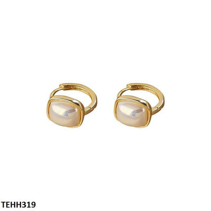 TEHH319 YQG Pearl Hoops Pair