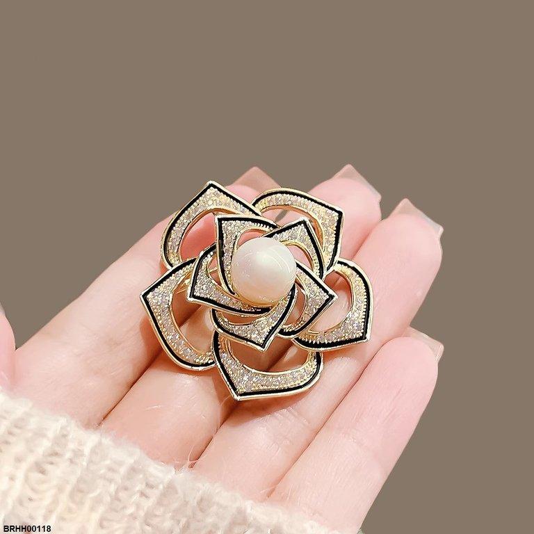 BRHH00118 XST Pearl Camellia Flower Zircon Broach - BRHH