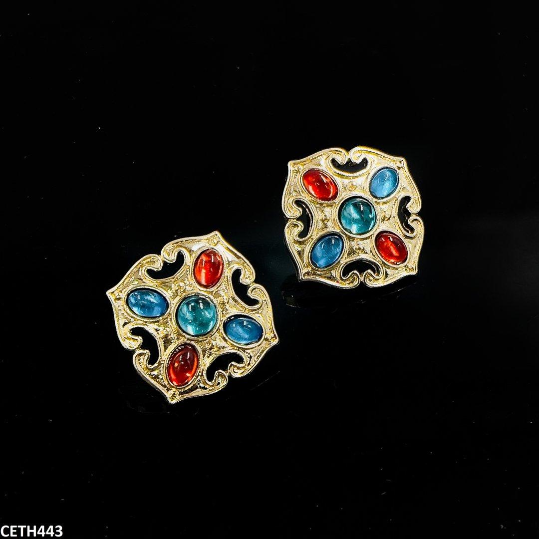 CETH443 YUL Hexagone Multi Colour Artical Stud Tops Pair