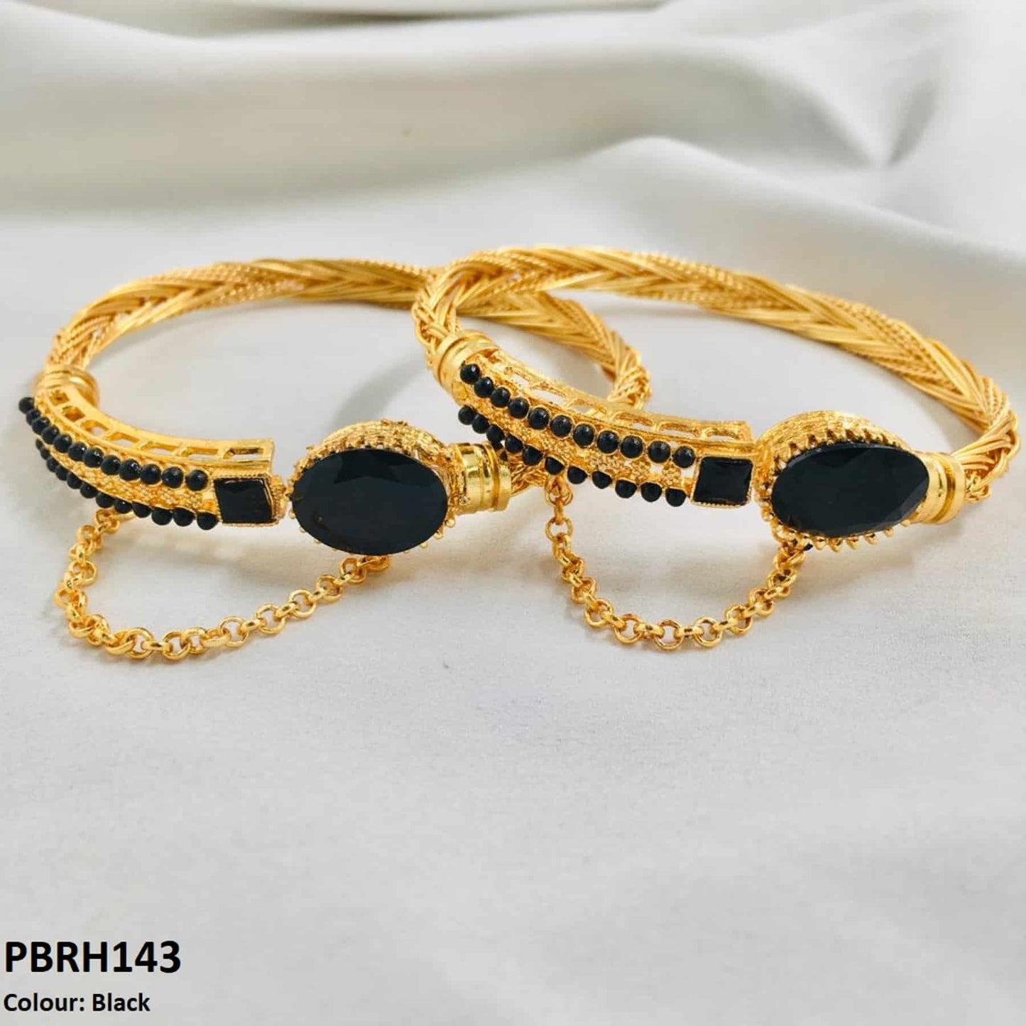 PBRH143 ASM Traditional Beza Karra Pair