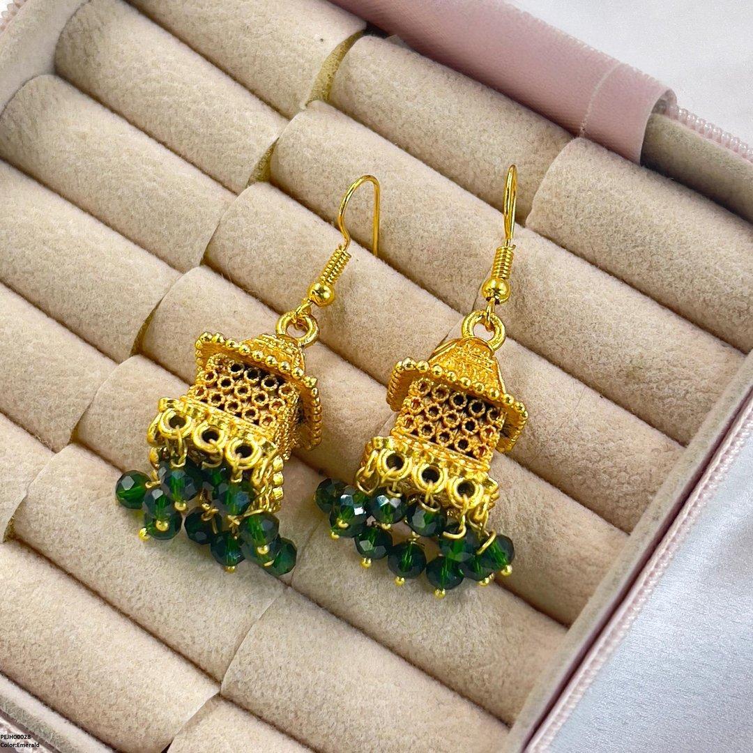 PEJH00028 FRN Traditional Square Jhumki - PEJH