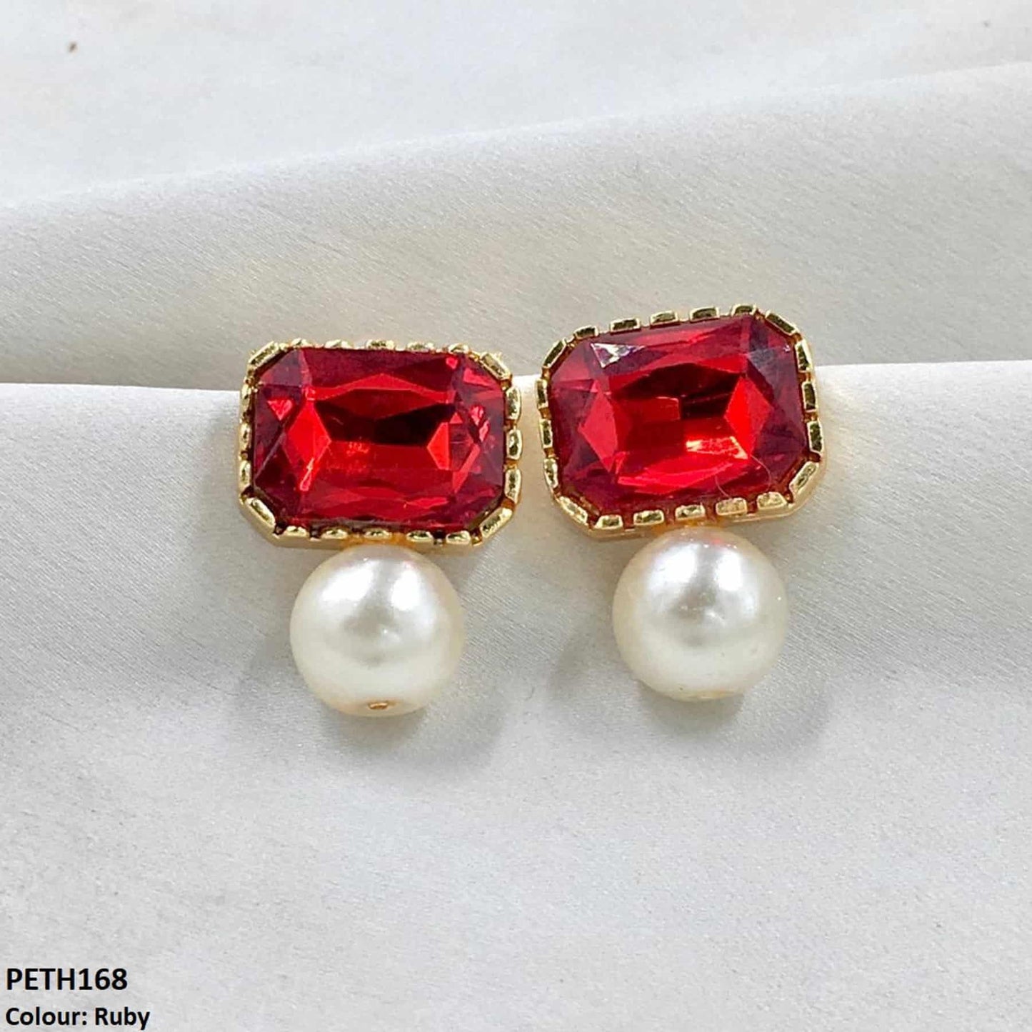 PETH168 SDQ Square Pearl Tops Pair