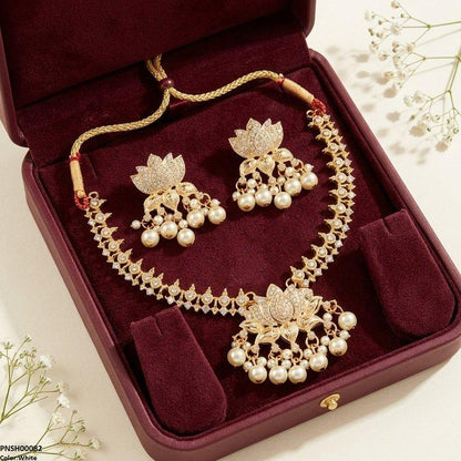 PNSH00082 SDQ Tear/Flower Pearl Drop Necklace Set