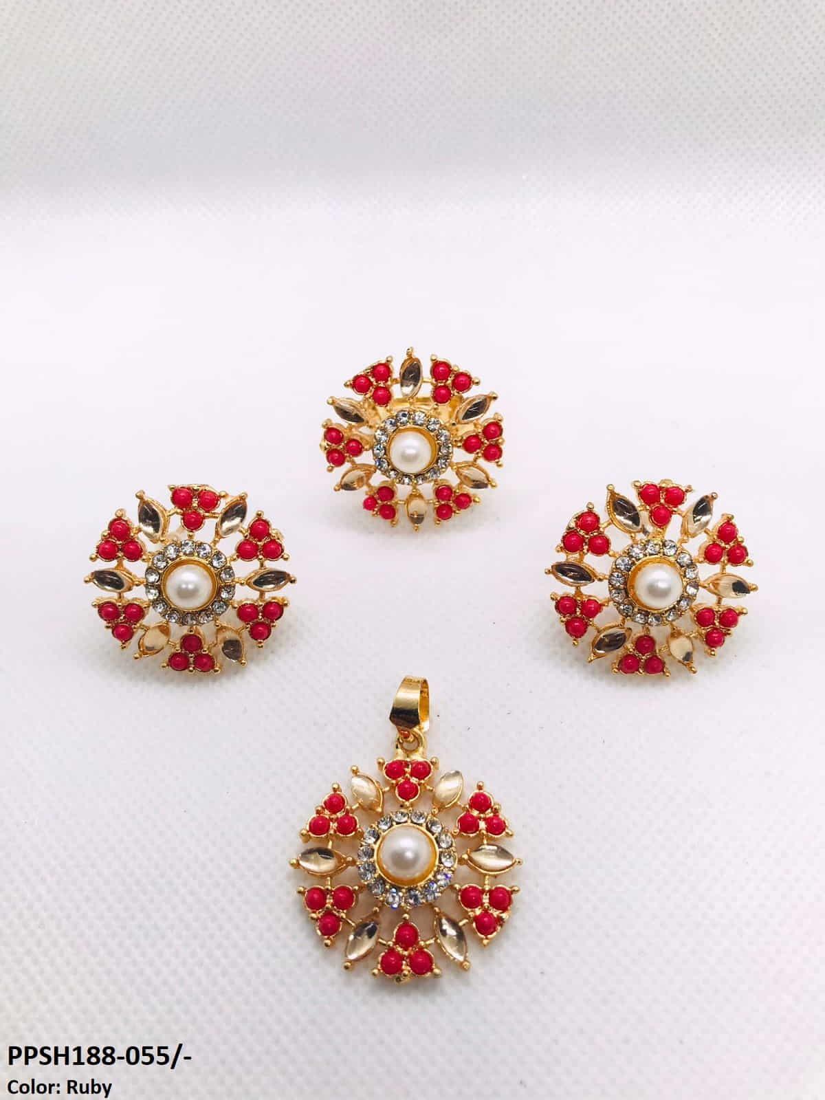 PPSH188 SDQ Pear Flower Pendant Set