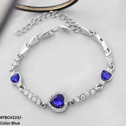 TBCH223 ZXS Heart Hand Bracelet Openable