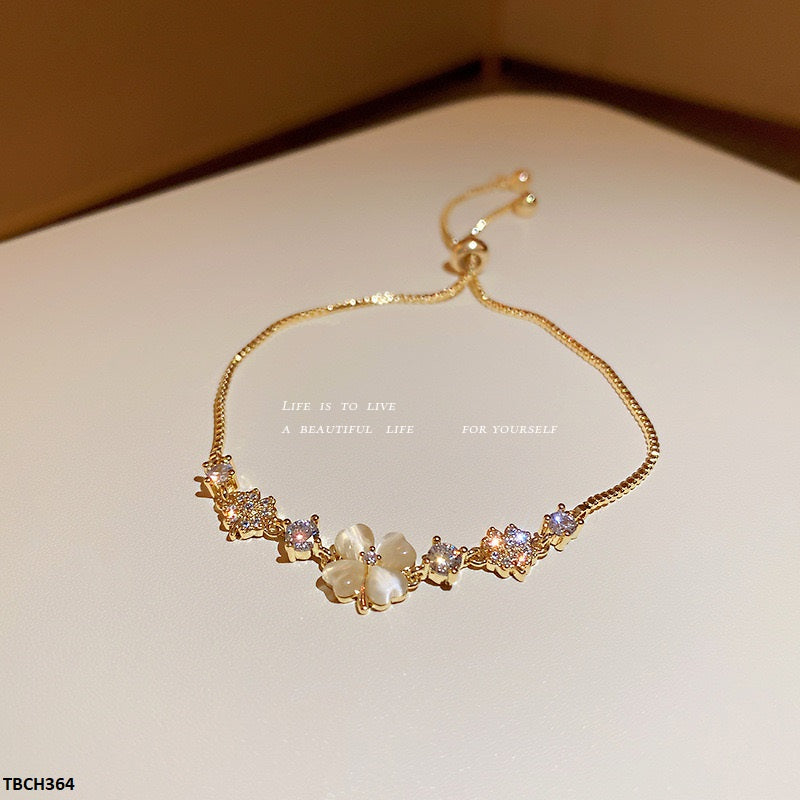 TBCH364 XST Flower Layer Bracelet