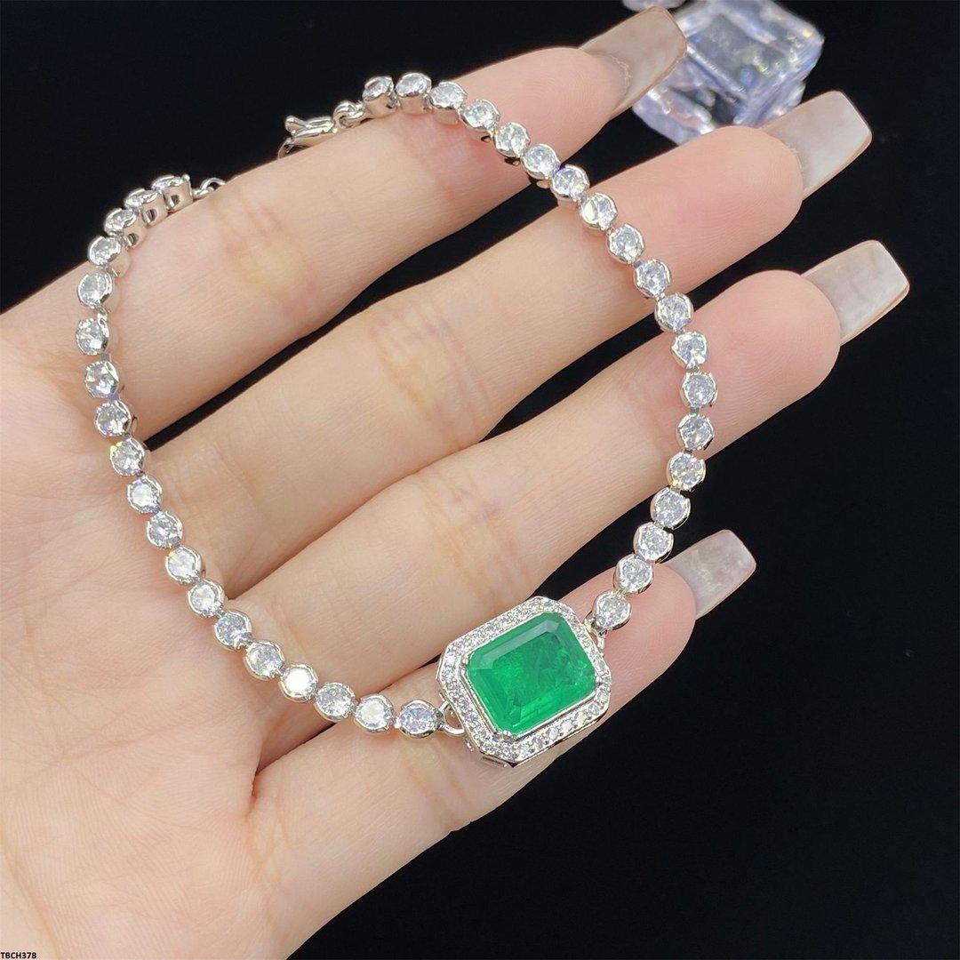 TBCH378 KRL Rectangle Emerald tennis Bracelet