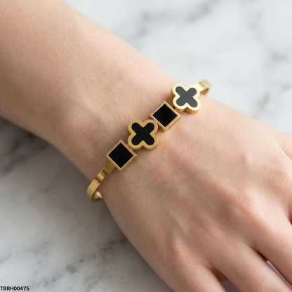TBRH00475 MSJ Stainless Steel Square Clover Round Braclet - TBRH