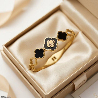 TBRH00491 MSJ Stainless Steel Three Flowers Bracelet - TBRH