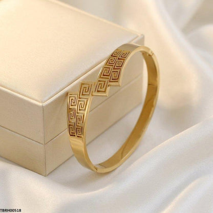 TBRH00518 MSS Round Greek Key Stainless Steel Bracelet - TBRH