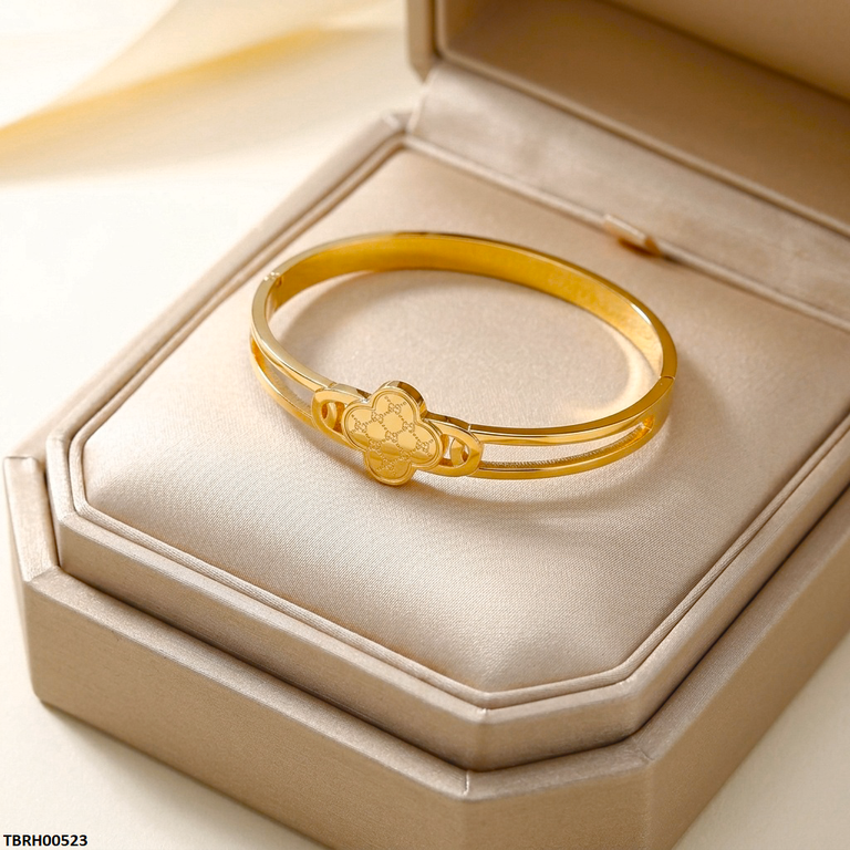 TBRH00523 MSS Round Gold Clover Stainless Steel Bracelet - TBRH