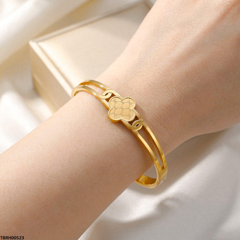 TBRH00523 MSS Round Gold Clover Stainless Steel Bracelet - TBRH