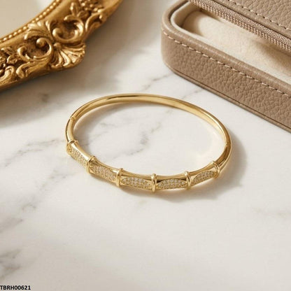 TBRH00621 GXN Oval Bracelet Openable - TBRH