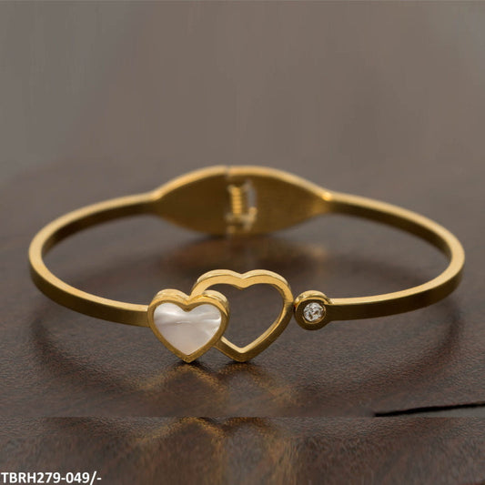 TBRH279 ANN Dabble Heart Hand Bracelet