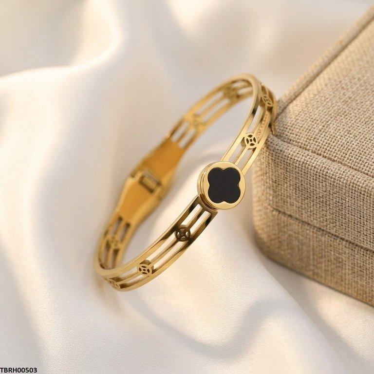 TBRH00503  MSJ Stainless Steel Round Clover Bracelet - TBRH