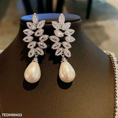 TEDH00433 CSH Tear Pearl Drop Earrings - TEDH