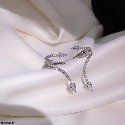 TEFH00157 ZCD Snake Tear Ear Cuff Pair - TEFH