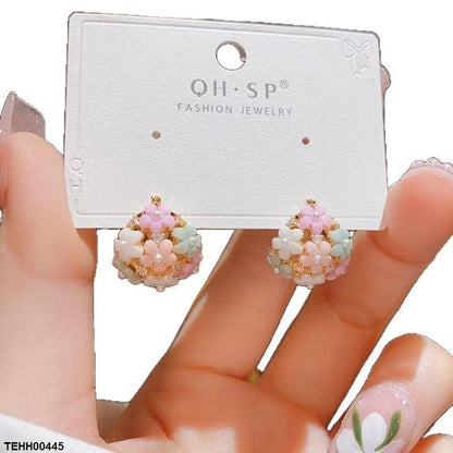 TEHH00445 YYZ Flower Ear Hoops Pair - TEHH