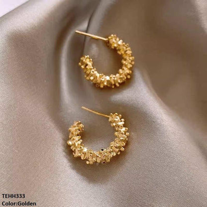 TEHH333 SIQ C-Check Ear Hoops Pair