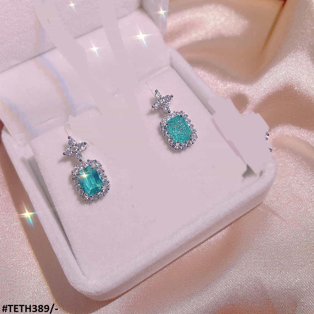 TETH389 KYC Square Cusion Bracket Tops Pair