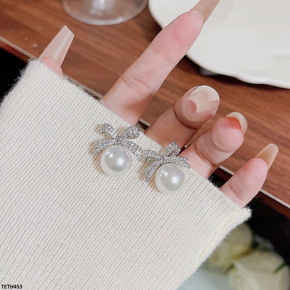 TETH453 DDJ Bow/Pearl Stud Tops