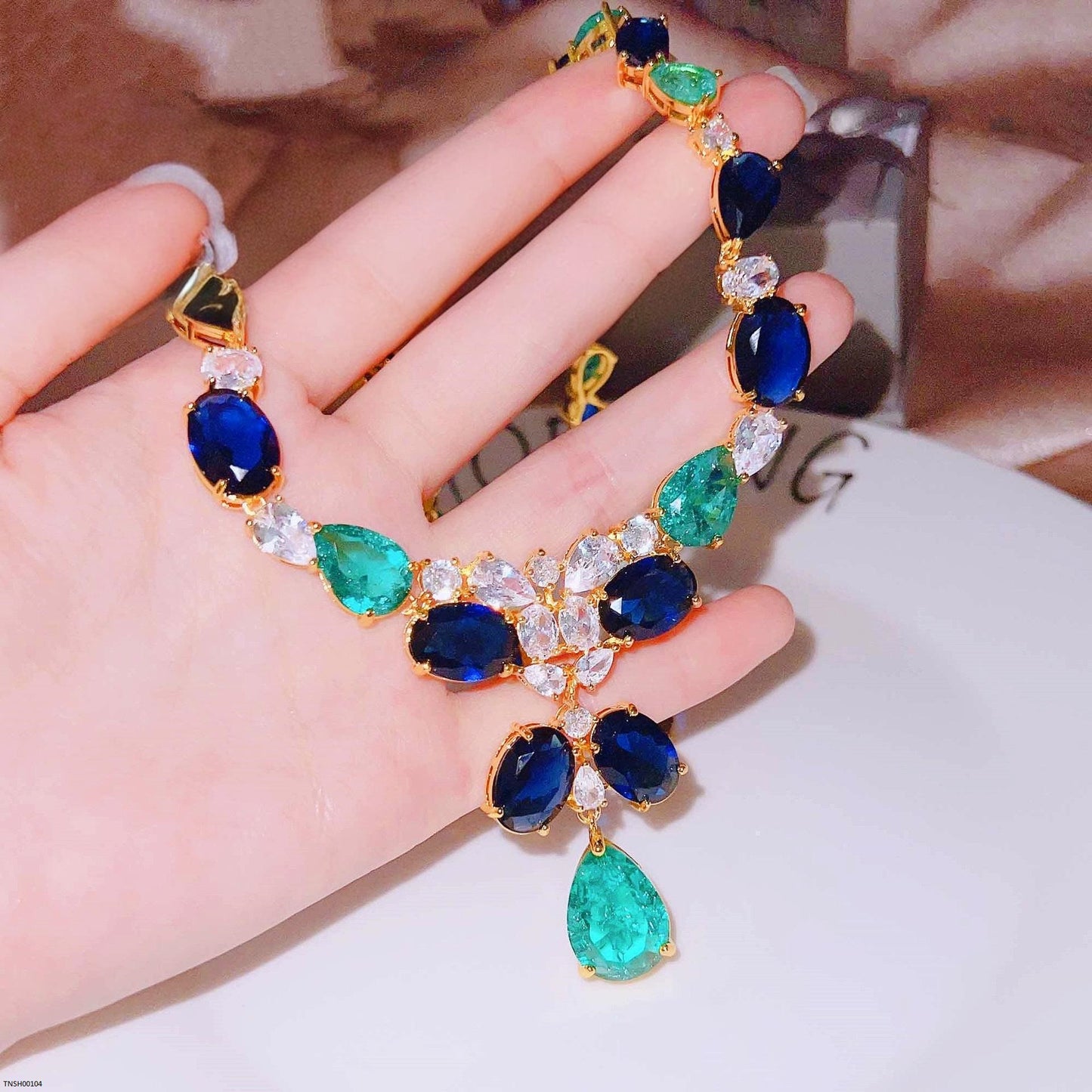 TNSH00104 GWH Oval Tear Necklace - TNSH