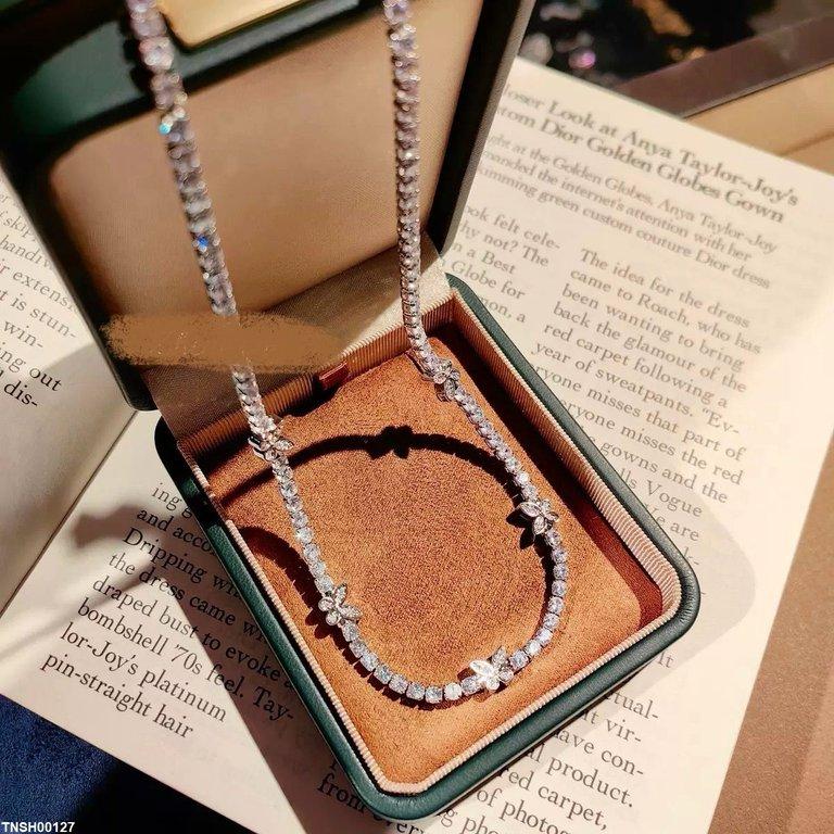 TNSH00127 GWH Butterfly ZIRCON Necklace  - TNSH