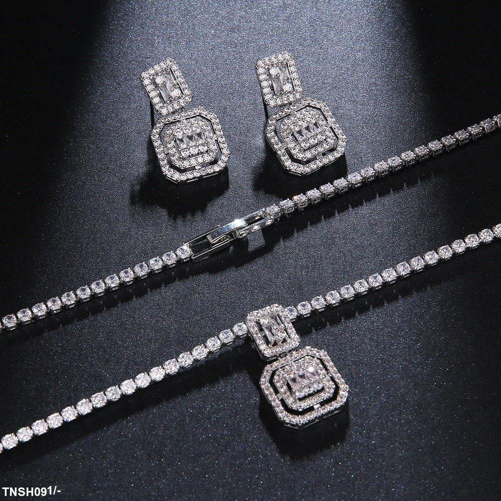 TNSH091 BYJ Cushion Necklace Set