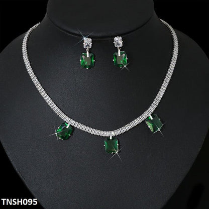 TNSH095 DNG Cushion Necklace Set
