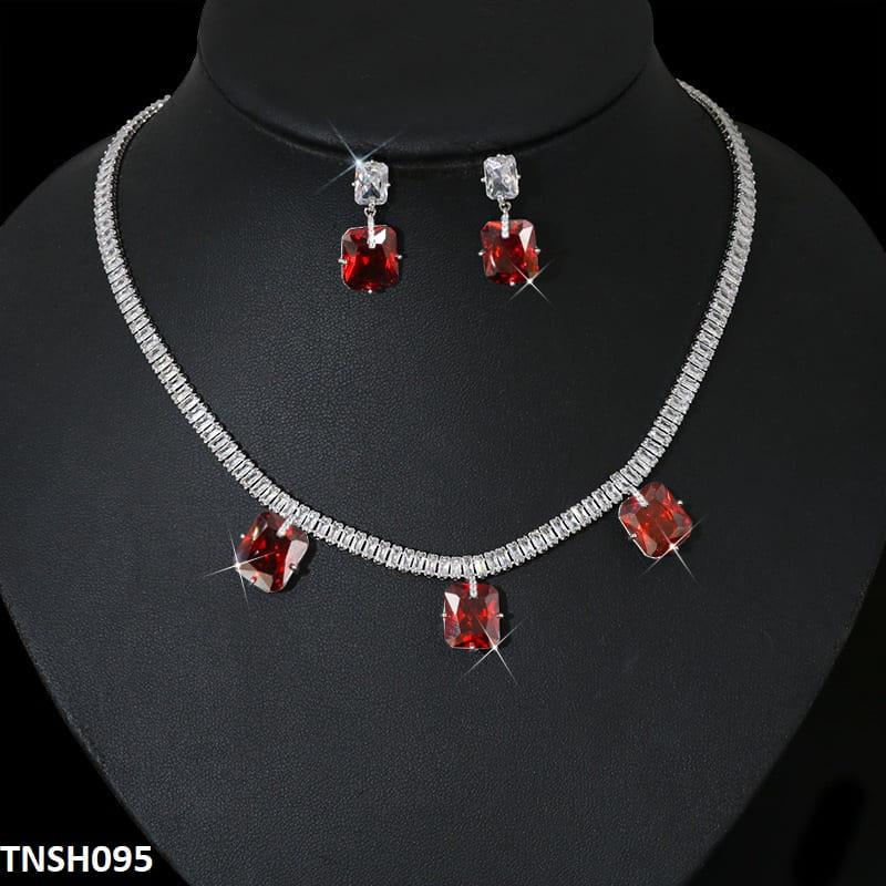 TNSH095 DNG Cushion Necklace Set