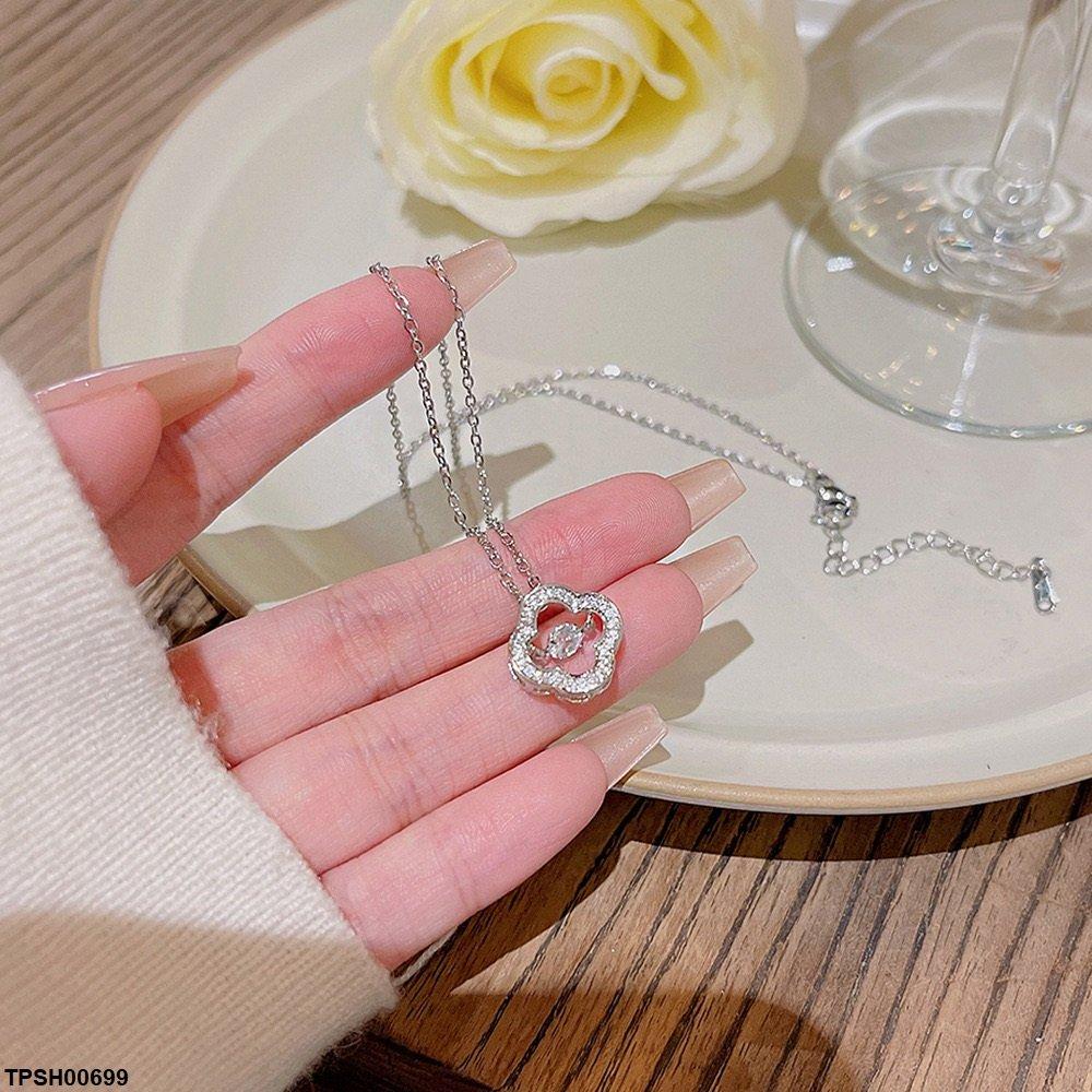TPSH00699 DDJ Round Clover Stone Pendant With Chain - TPSH