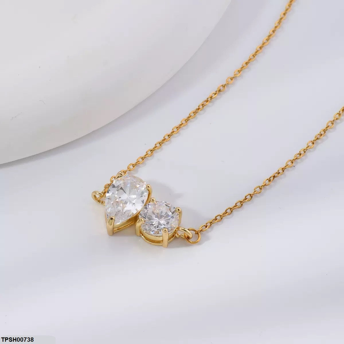 TPSH00738 WKO Round/Tear Pendant With Chain - TPSH