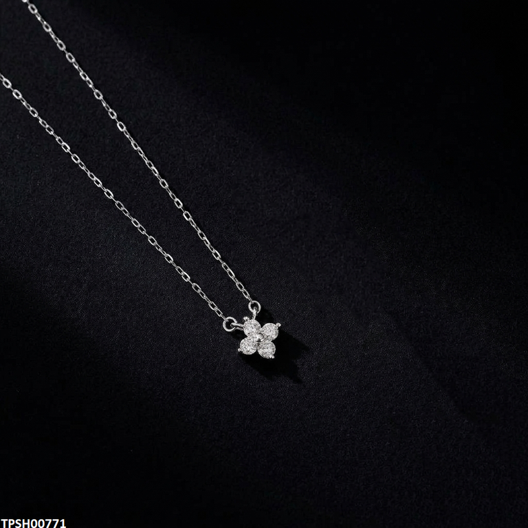 TPSH00771 XST Four-Leaf Clover Pendant - TPSH
