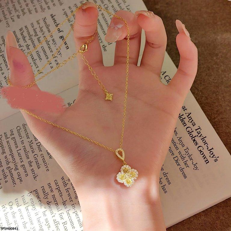 TPSH00841 GWH Four Leaf Clover Pendant - TPSH