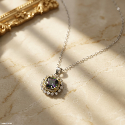 TPSH00849 GWH Cushion ZIRCON Pendant With Chain - TPSH