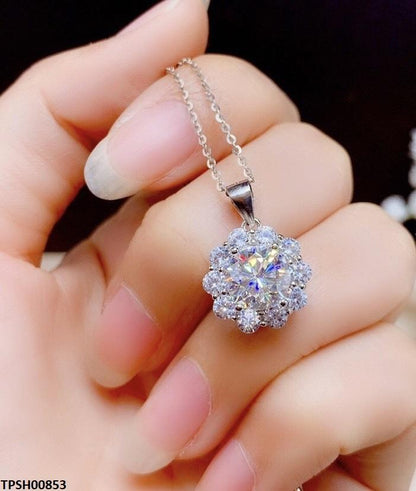 TPSH00853  KRL Flower ZIRCON Stone Pendant - TPSH