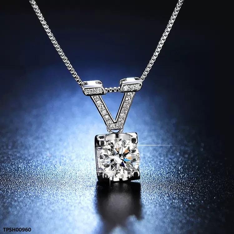 TPSH00960 ZFQ V Shape Pendant With Chain - TPSH