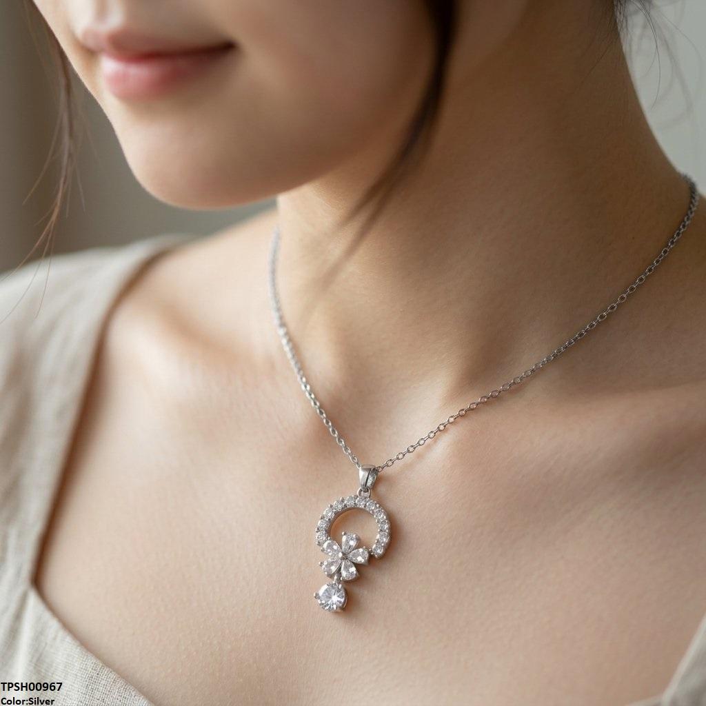 TPSH00967 TNR Stainless Steel Zircon Flower Round Drop Pendant - TPSH