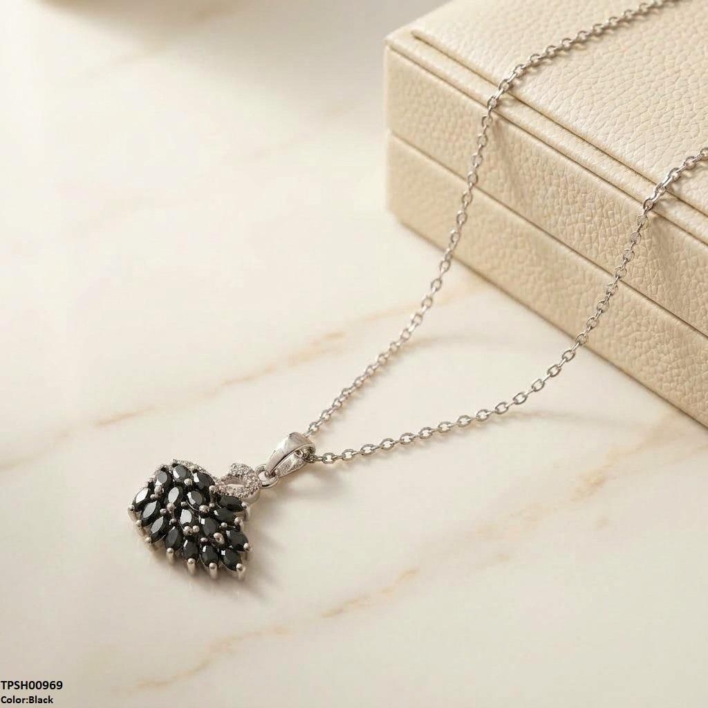 TPSH00969 TNR Stainless Steel Zircon Duck Pendant - TPSH