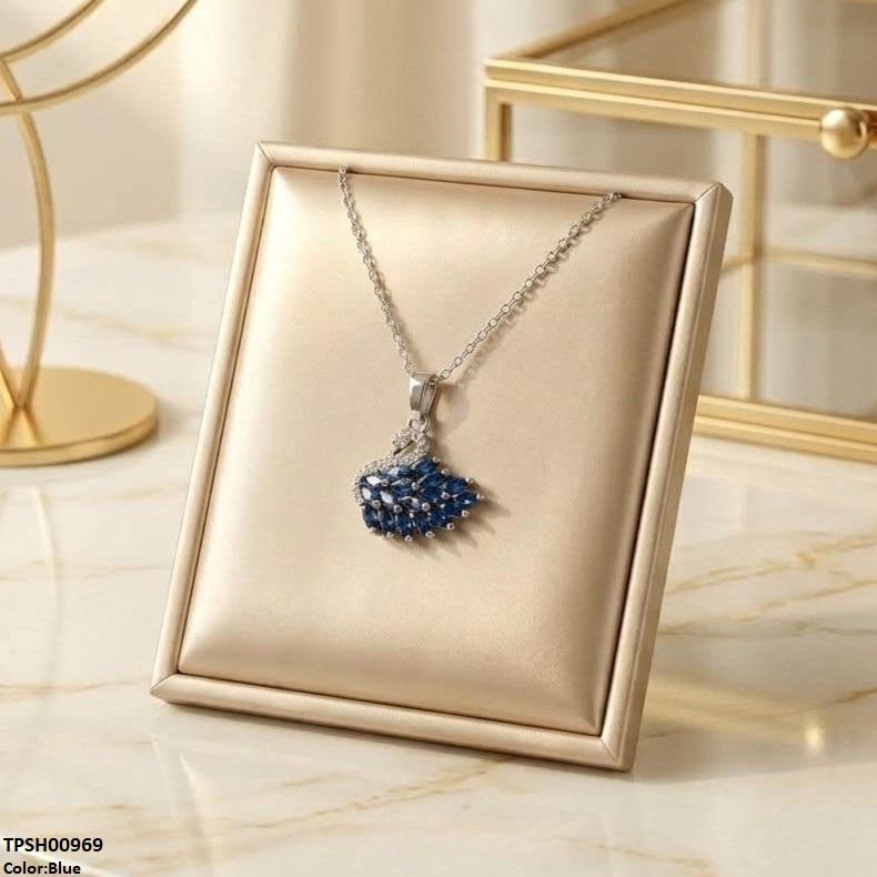 TPSH00969 TNR Stainless Steel Zircon Duck Pendant - TPSH